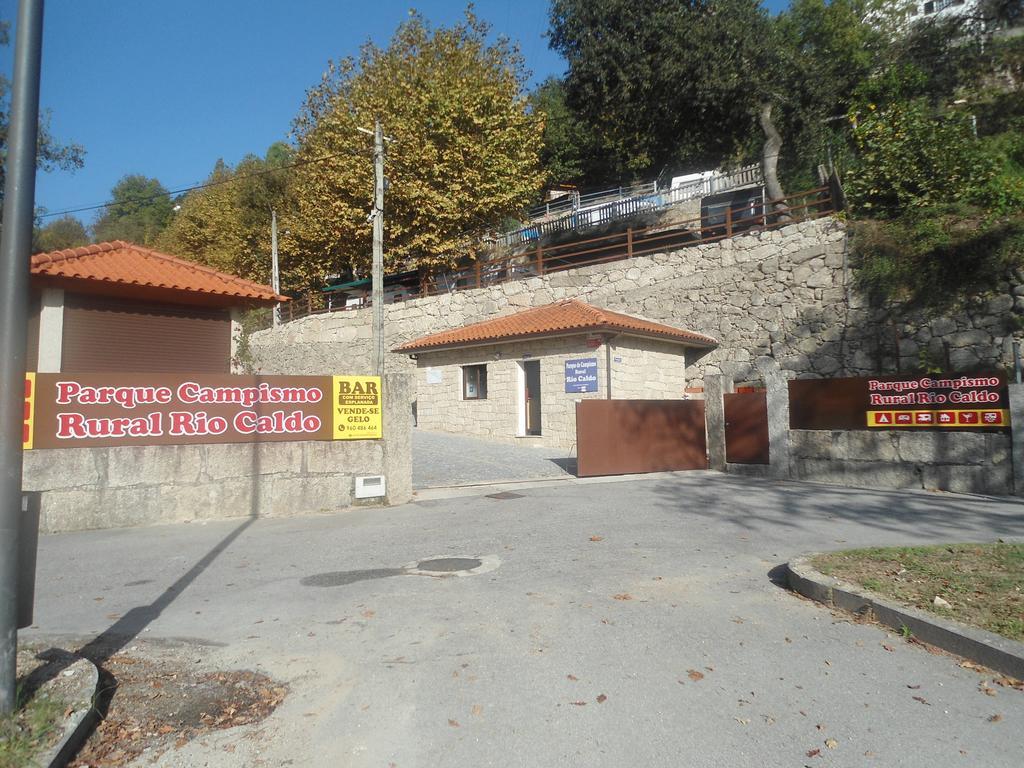 Campismo Rural Rio Caldo Geres Gerês Exterior foto