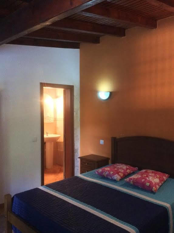Campismo Rural Rio Caldo Geres Gerês Exterior foto
